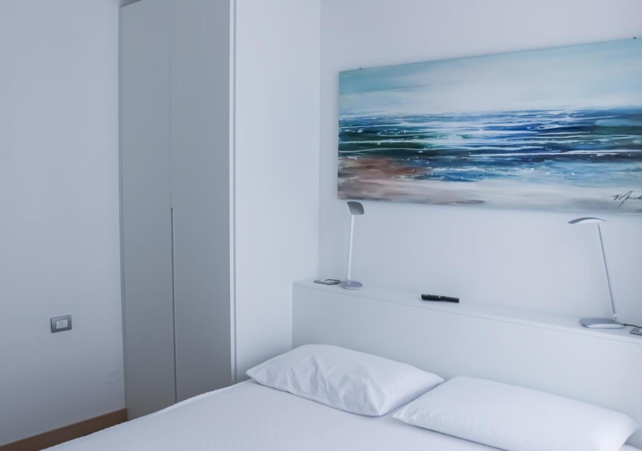 Bmp Apartment Atmosphere 2 Centrale, Vista Mare, Parcheggio Riccione Exteriör bild