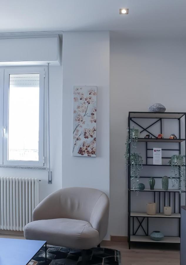 Bmp Apartment Atmosphere 2 Centrale, Vista Mare, Parcheggio Riccione Exteriör bild
