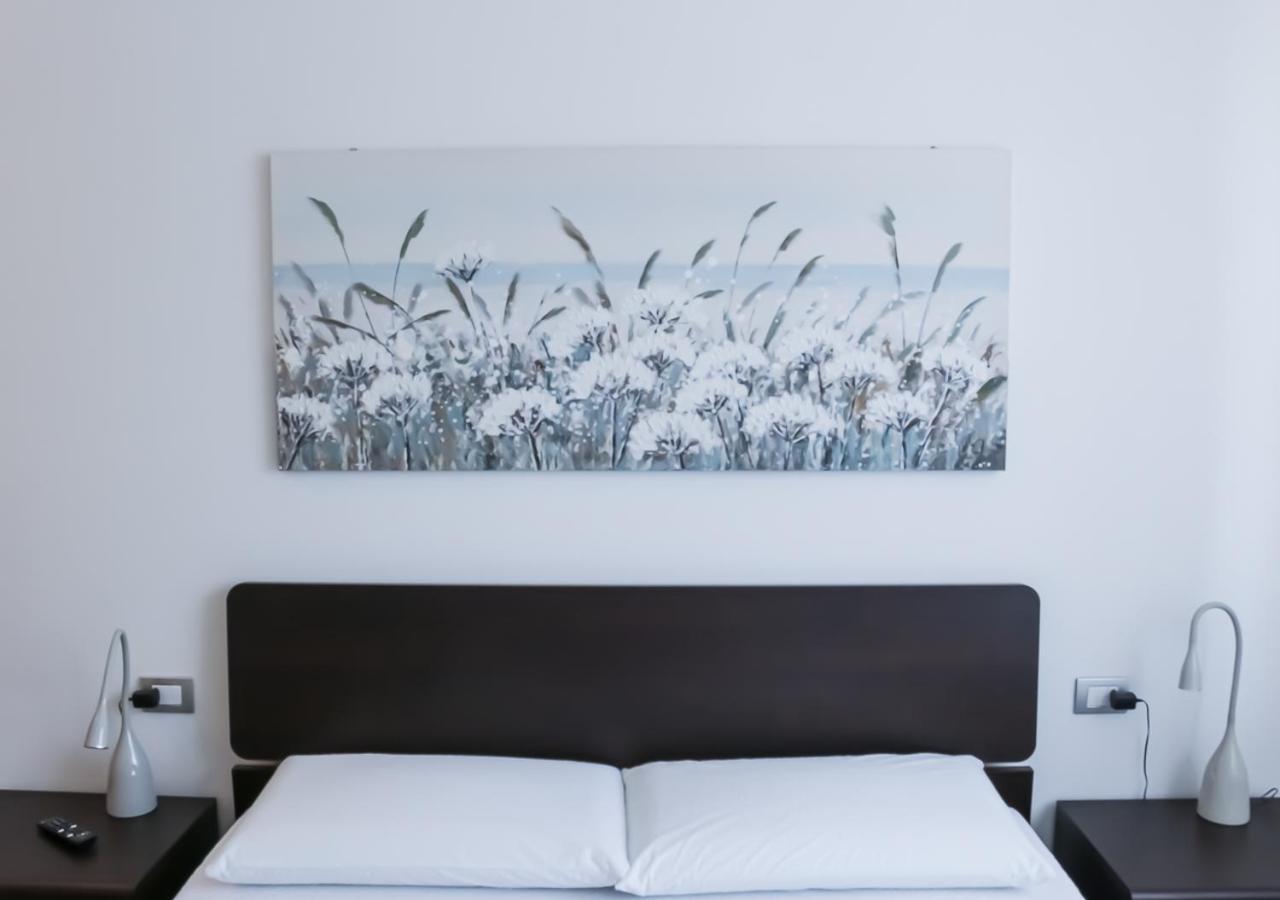 Bmp Apartment Atmosphere 2 Centrale, Vista Mare, Parcheggio Riccione Exteriör bild