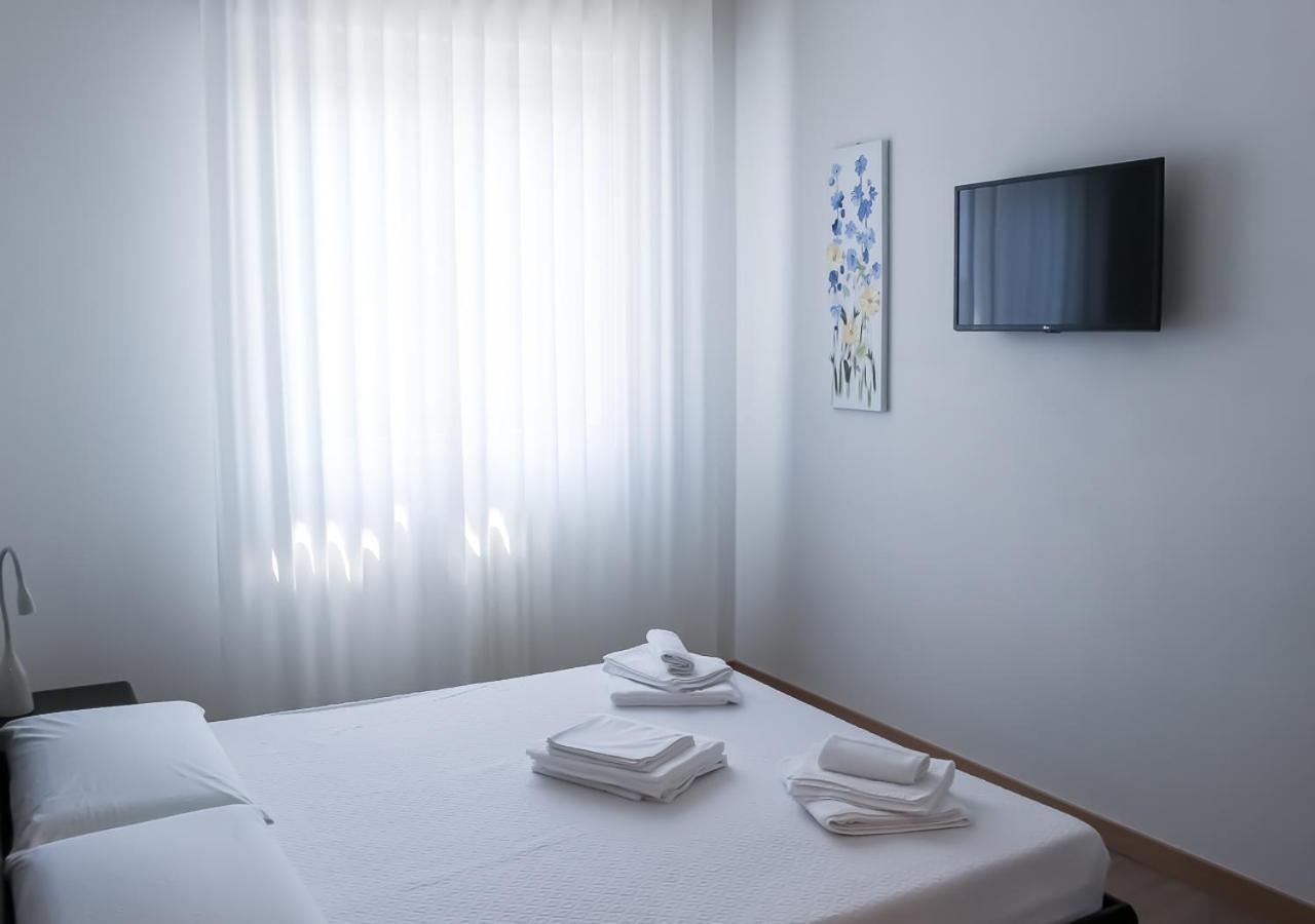 Bmp Apartment Atmosphere 2 Centrale, Vista Mare, Parcheggio Riccione Exteriör bild